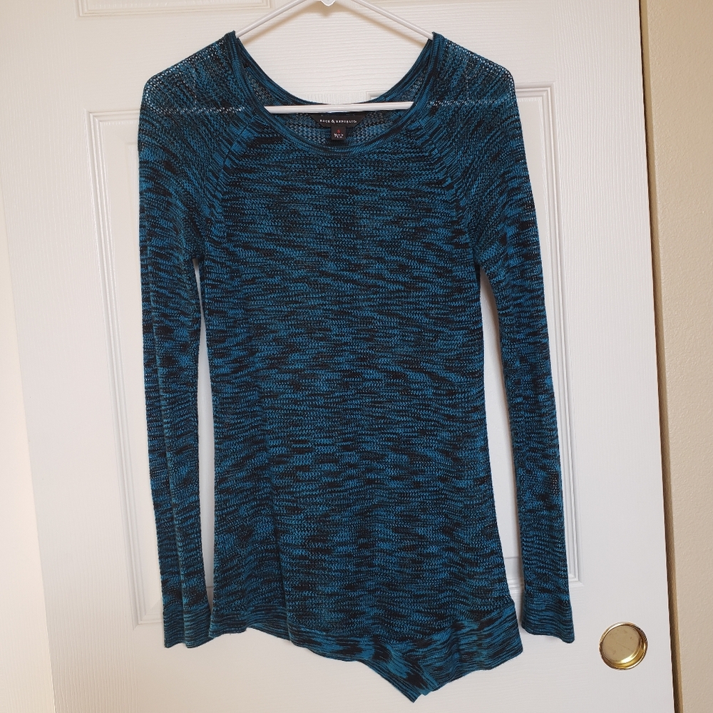 Rock & Republic Marled Black & Blue Mesh Assymetric Shirt. Size S